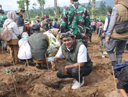 Hijaukan Kembali Pangalengan, Badega Garuda Sakti Tegaskan Komitmen Jaga Lingkungan
